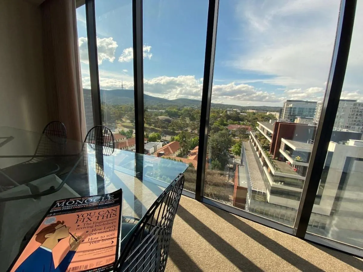 Sky-High Apartment Near Anu And City Canberra